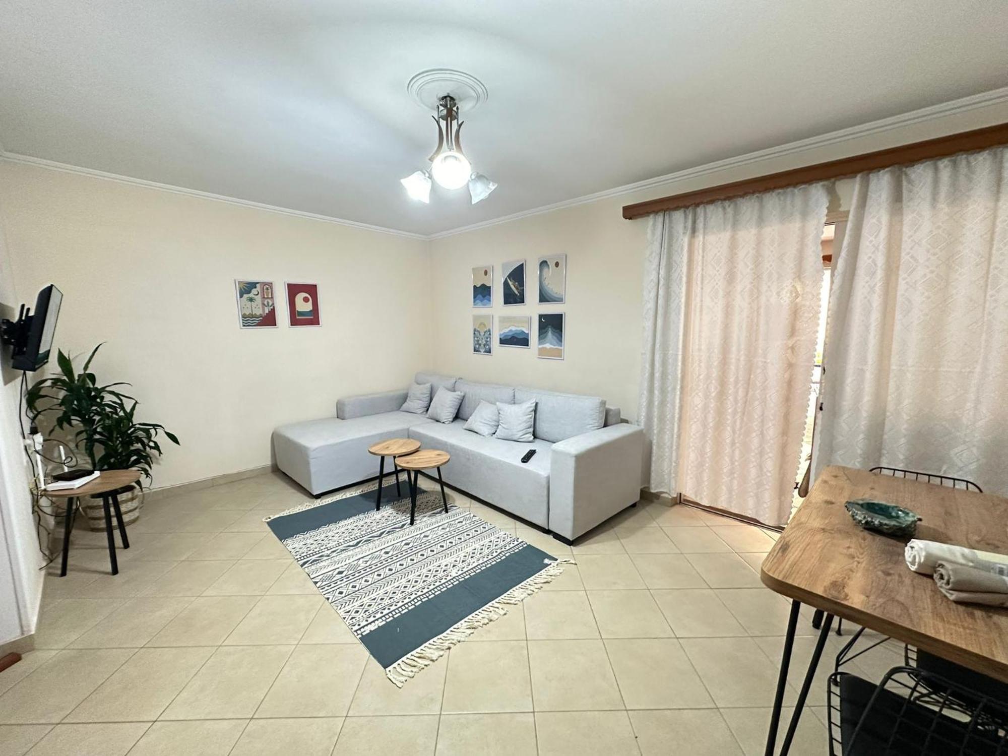 Boho Coastal Retreat Apartamento Sarandë Exterior foto